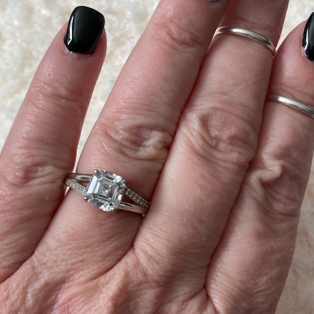 Diamonique Choice of Cut
Split Band Ring Sterling
Silver
Asscher Size 8